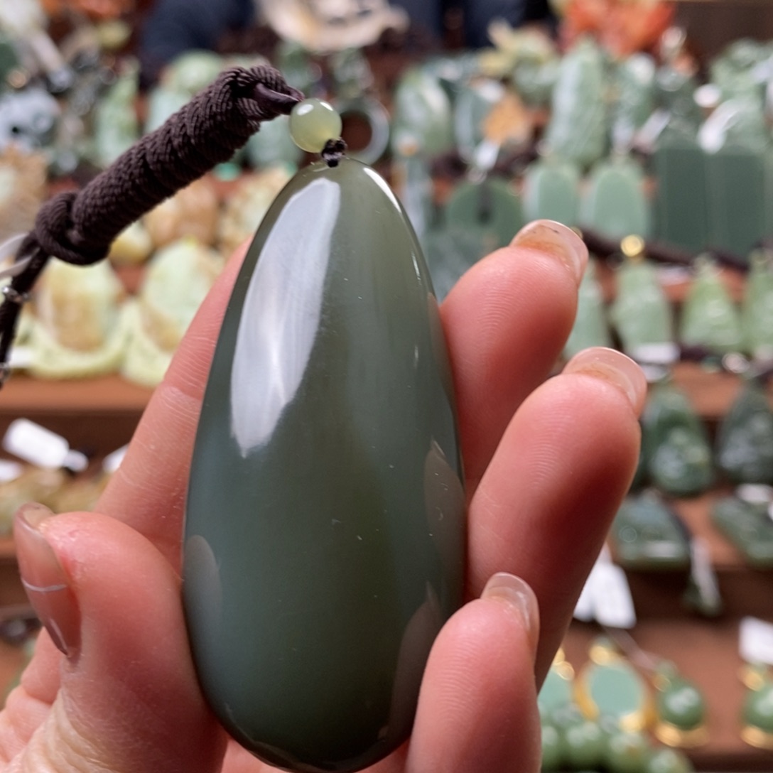 刘***多和田玉未镶嵌挂件