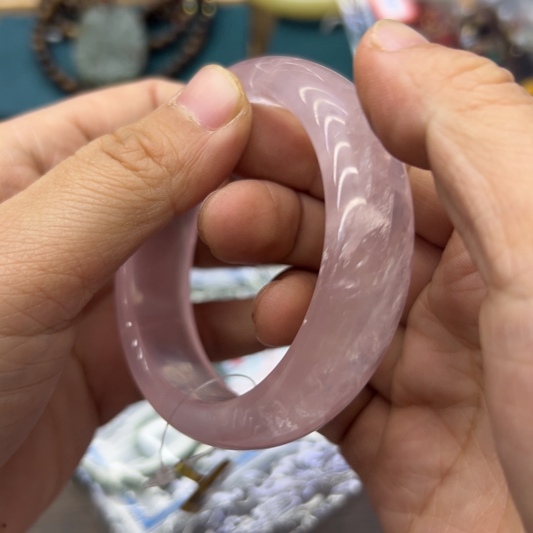 未镶嵌水晶手镯57.9圈围759瑕