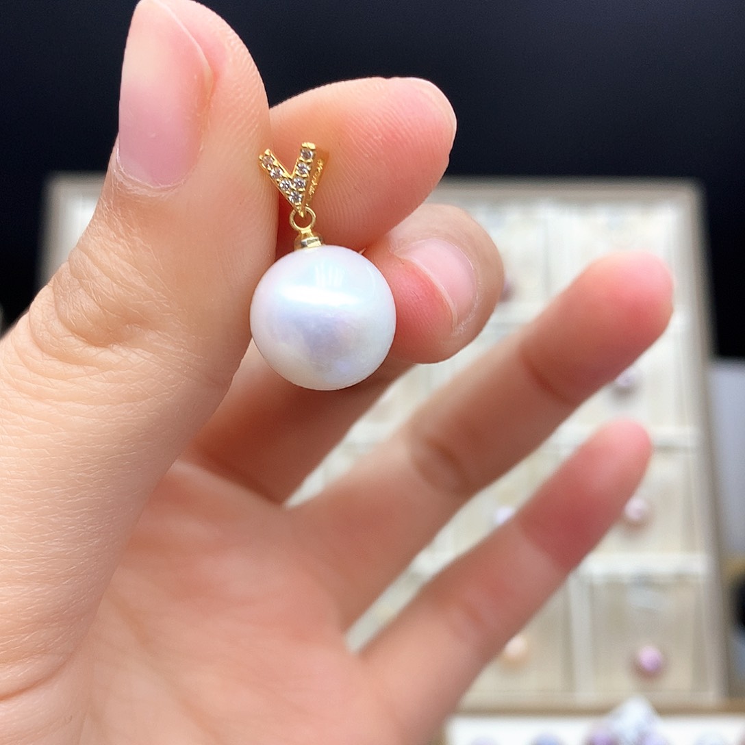 淡水珍珠颈饰合金