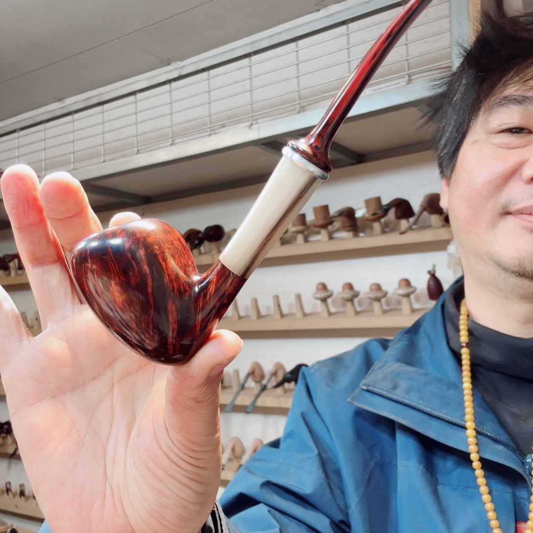 般**鬼焦耀烟斗一橡果