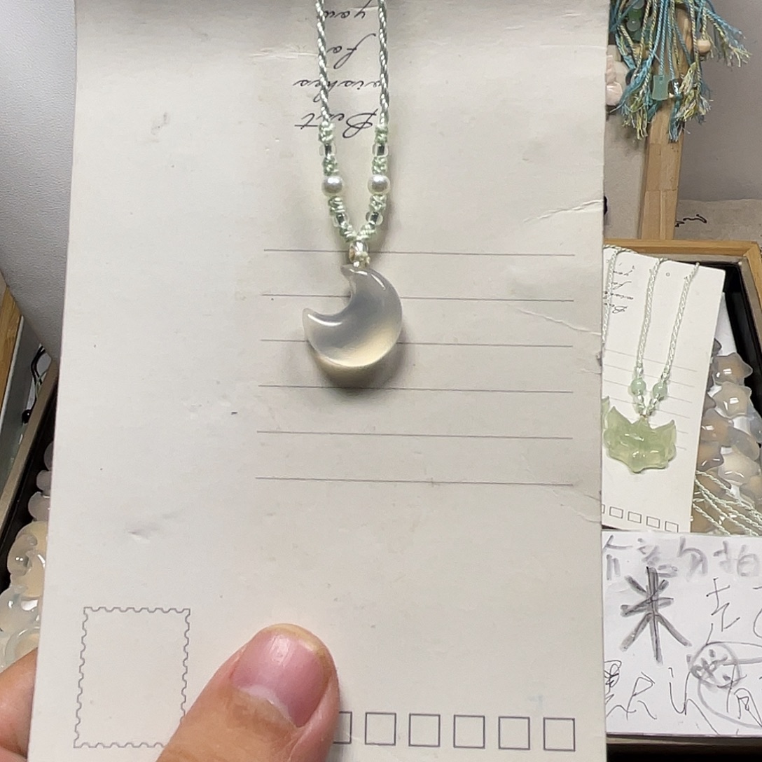 蛇纹石玉合金颈饰