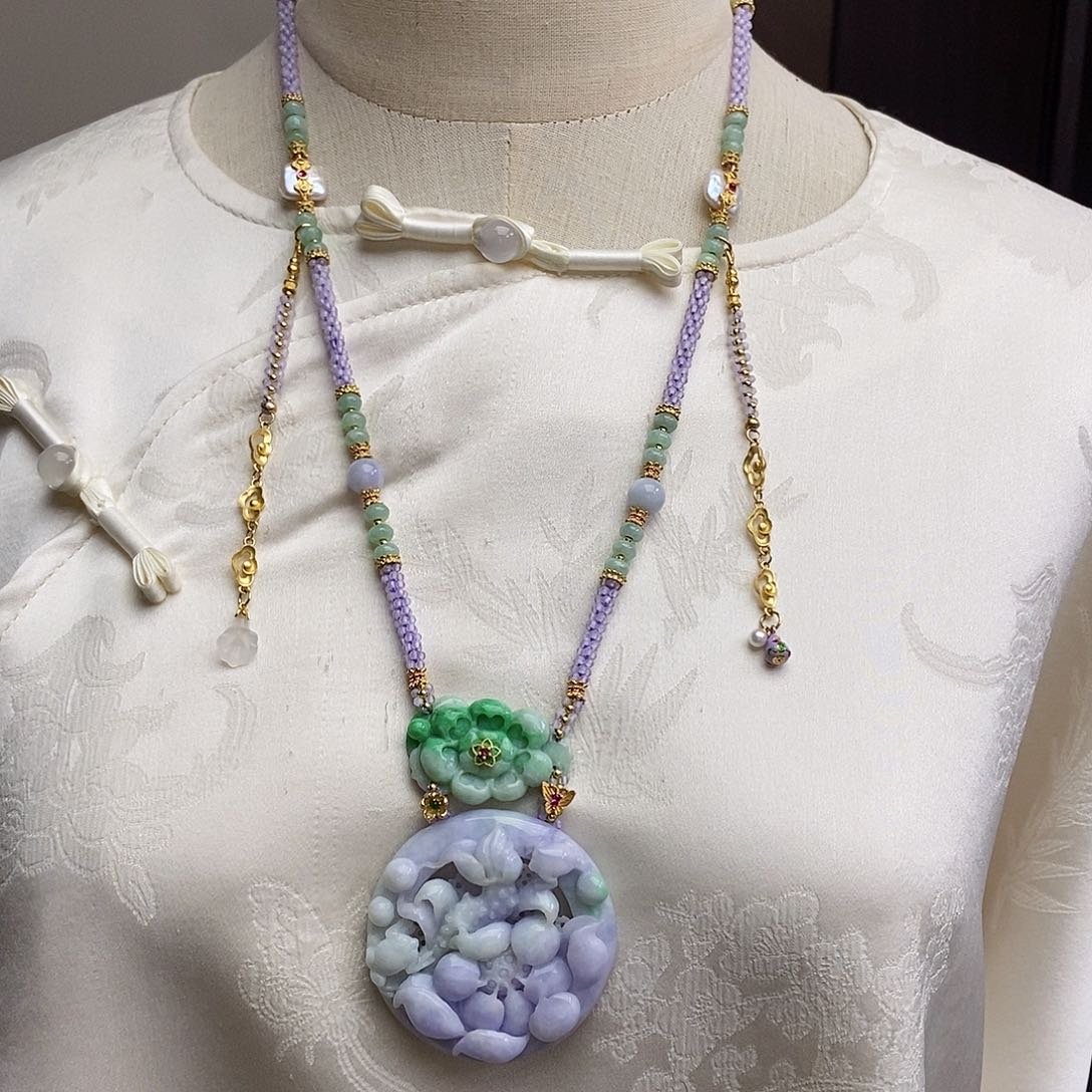 翡翠颈饰未镶嵌天然