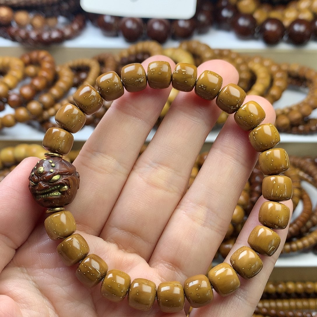 【闪购商品】紫金鼠手串9*8实心老型 瑕 练手款