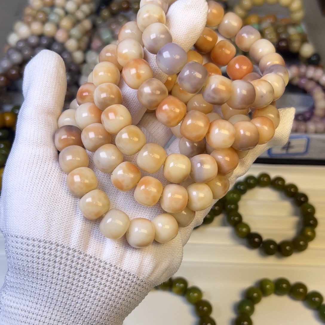 菩提根/象牙果手串桃花酿桶珠卡13  随机发