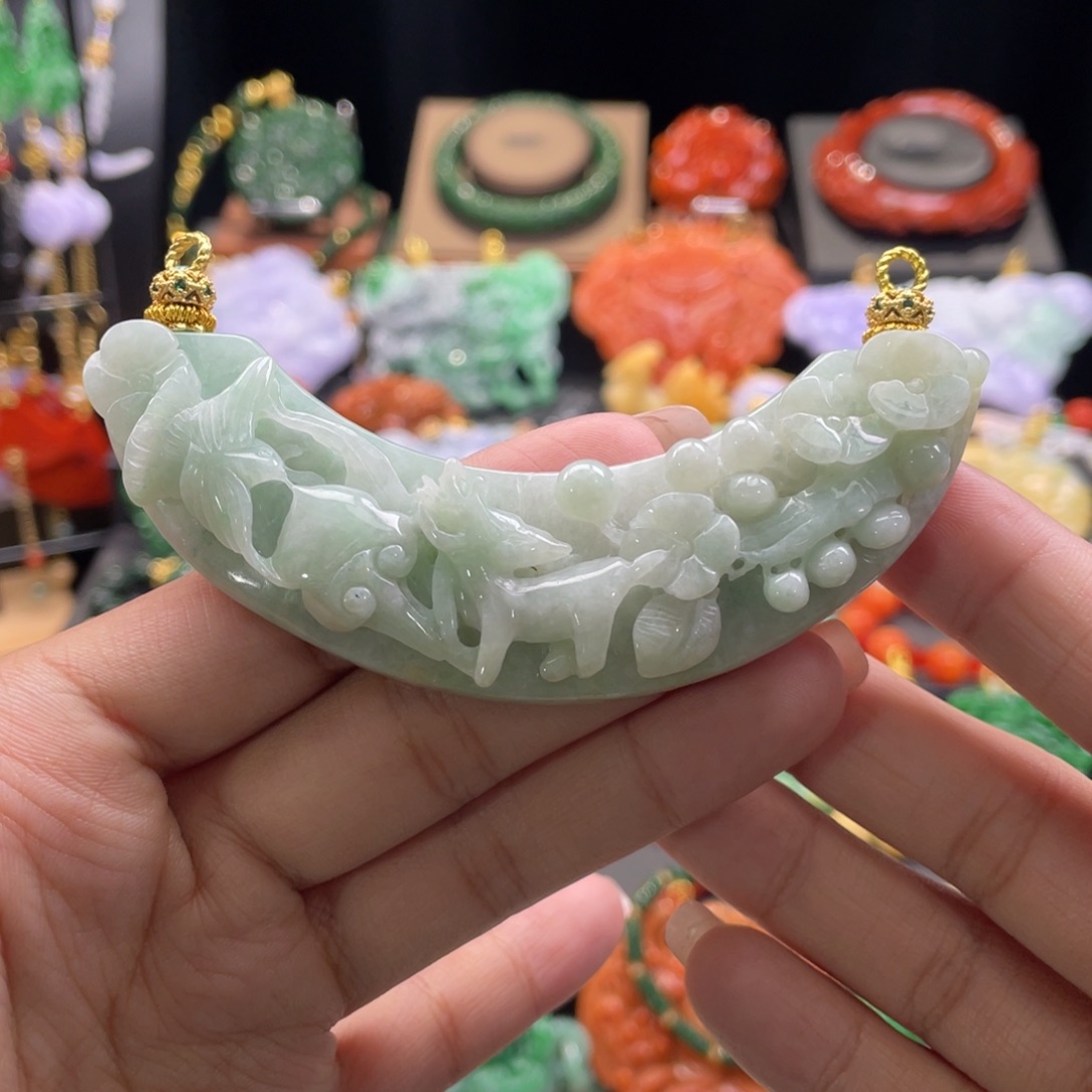 翡翠颈饰未镶嵌代编织