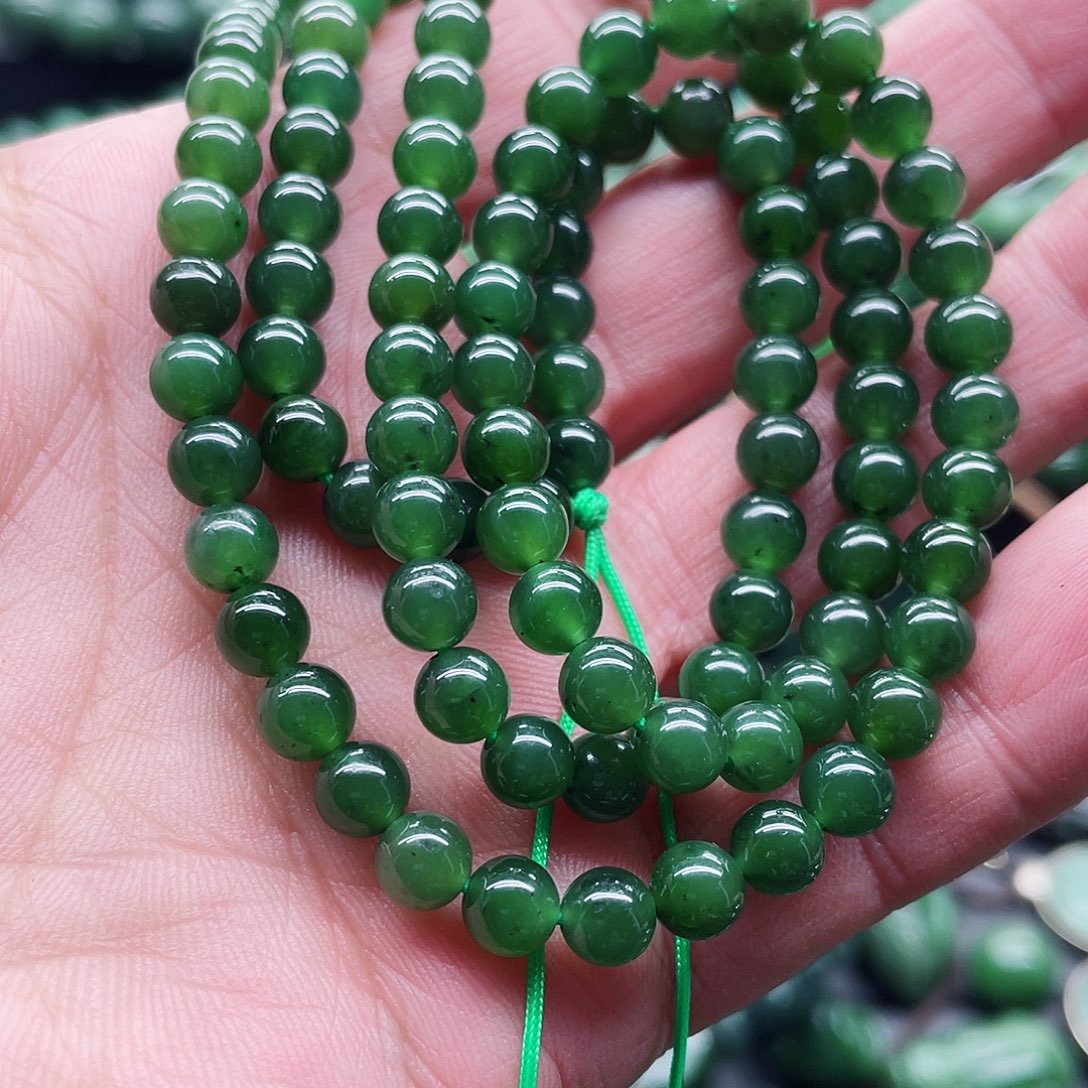 和田玉（碧玉）未镶嵌手链