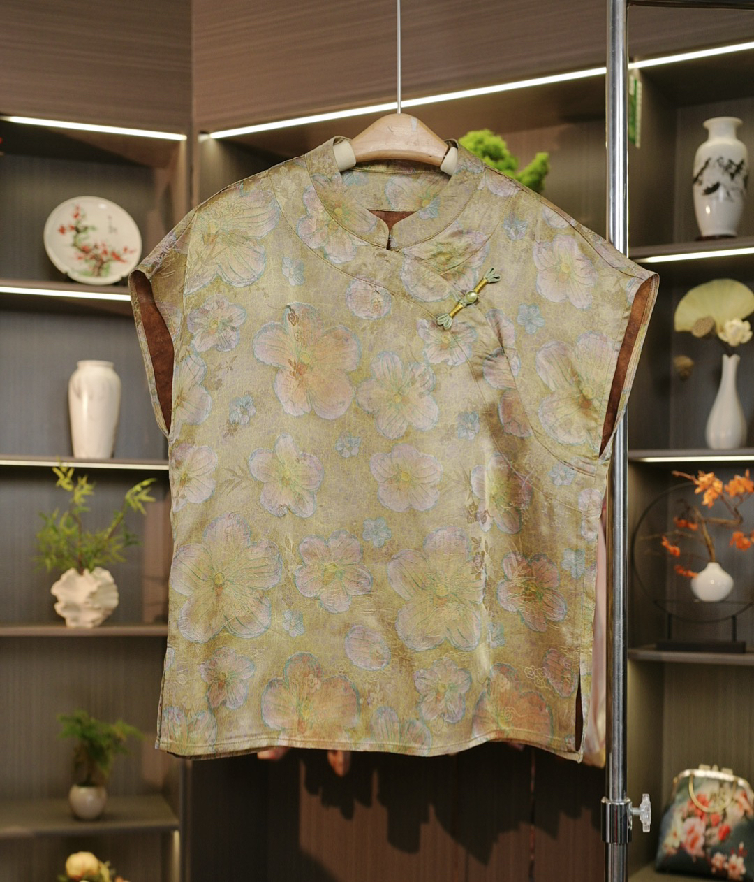 【花似锦】新中式斜襟盘扣桑蚕丝提花香云纱短袖