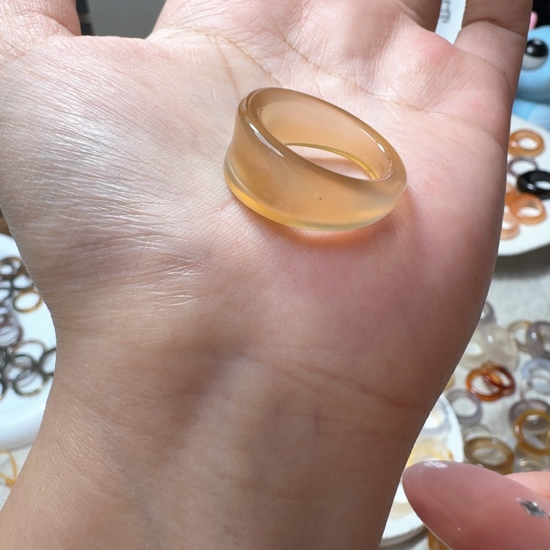 未镶嵌戒指玛瑙/玉髓658港18