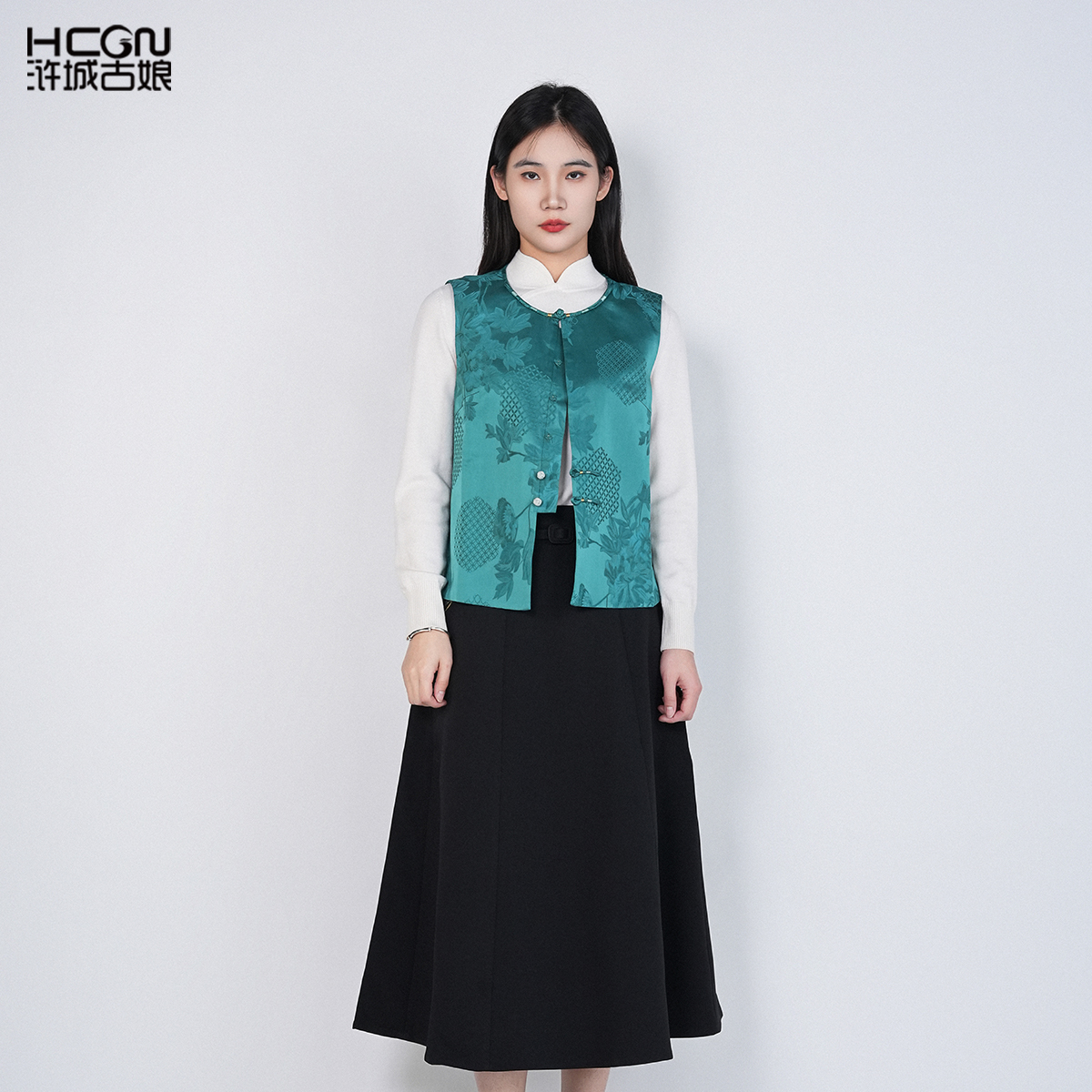 浒城古娘国风原创夏精致洋气圆领盘扣满山花事提花马甲CCL181135