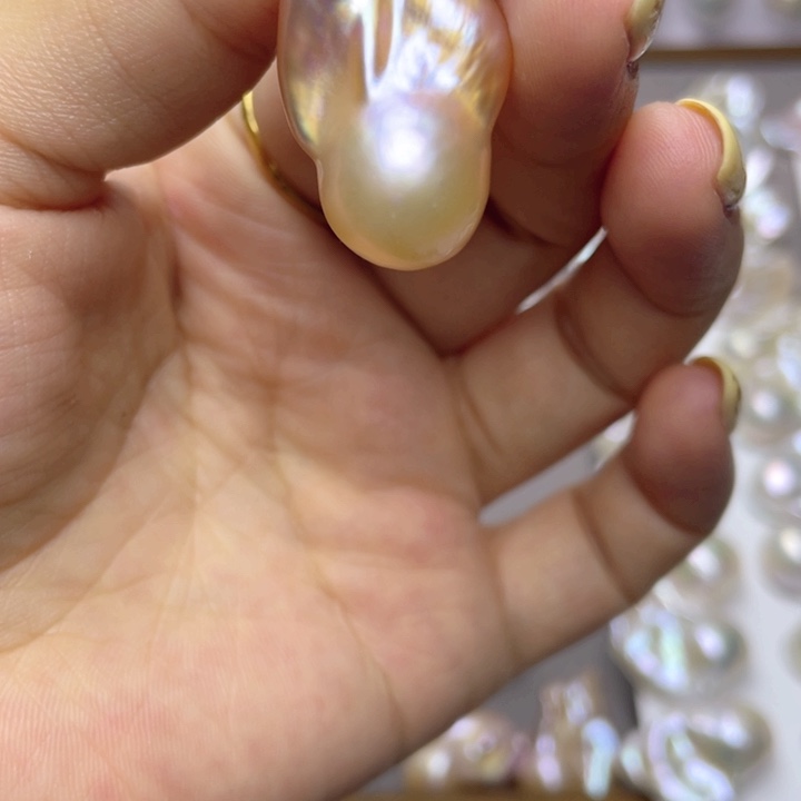 颈饰合金淡水珍珠