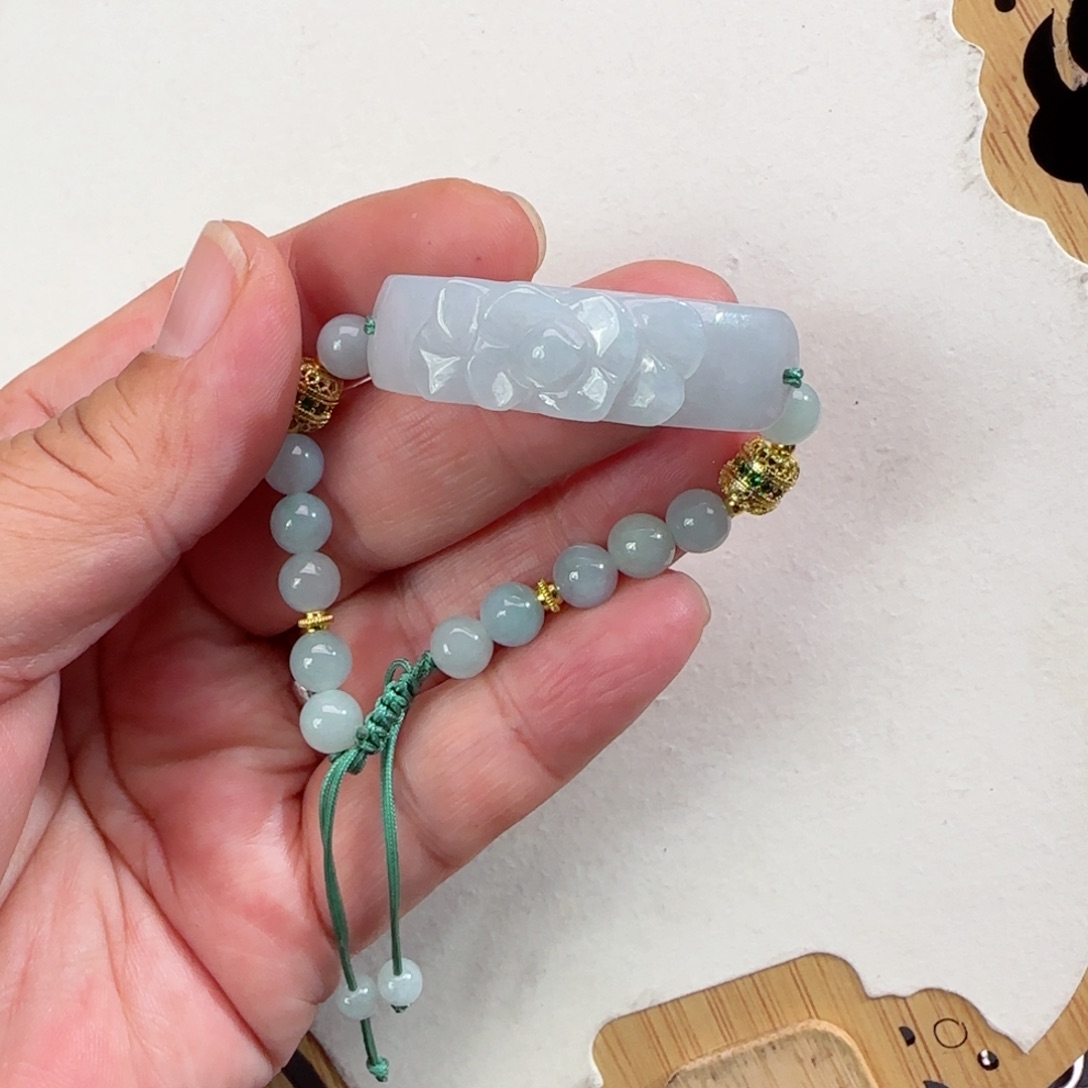 翡翠颈饰未镶嵌仿古