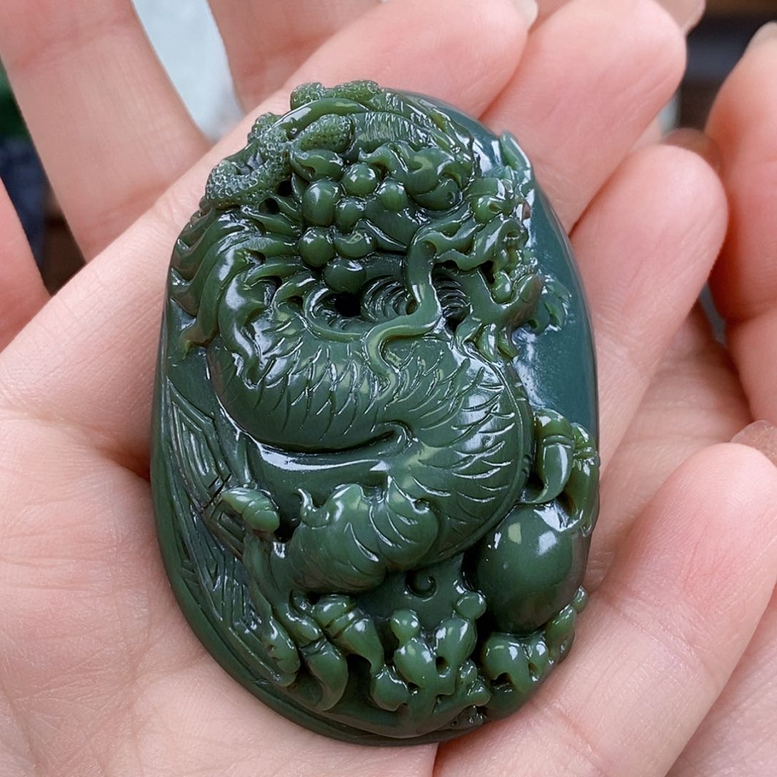 和田玉颈饰未镶嵌用****4