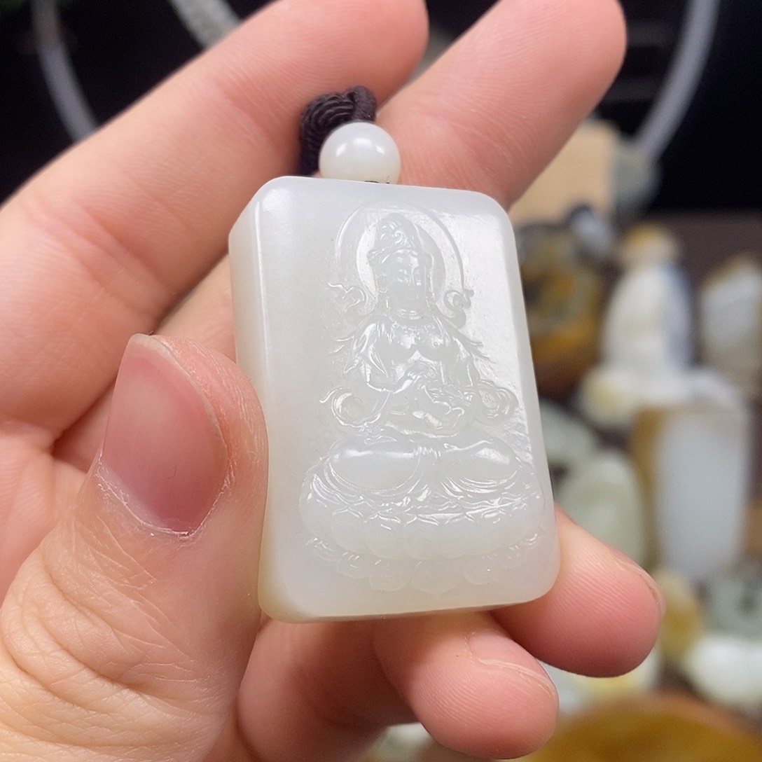 和田玉颈饰未镶嵌55