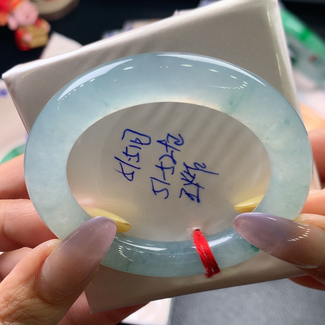 翡翠未镶嵌手镯51.5圆