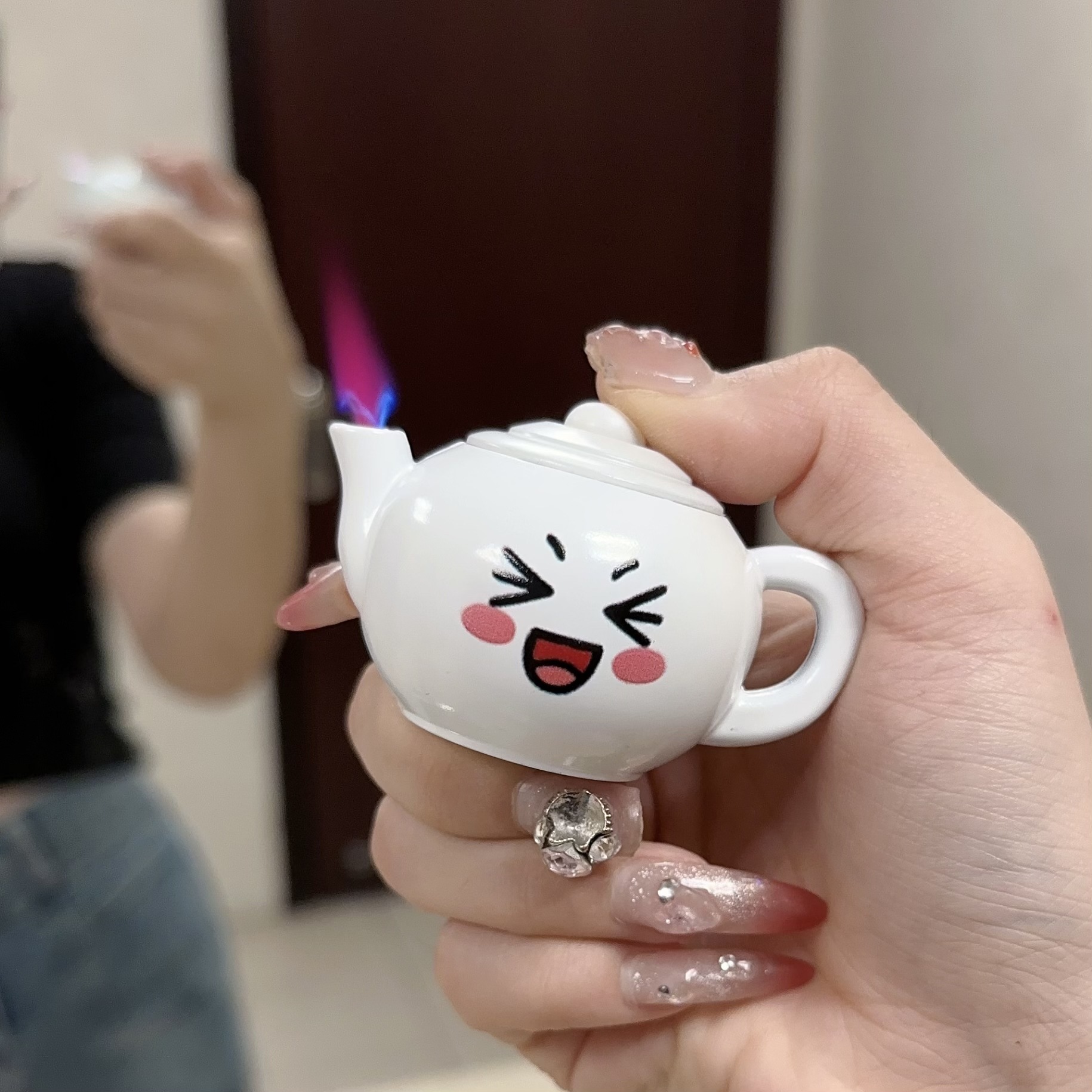 网红创意把把壶西施壶茶壶打火机趣味摆件防风直冲个性时尚送礼物