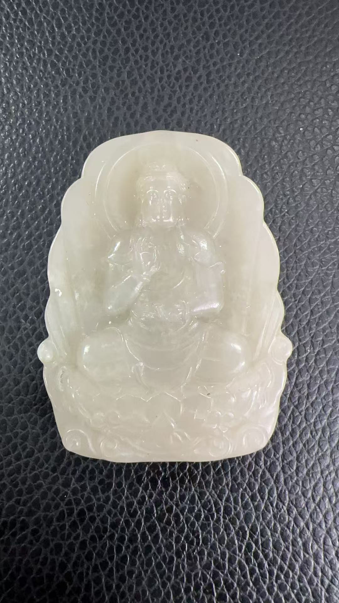 精美吊坠