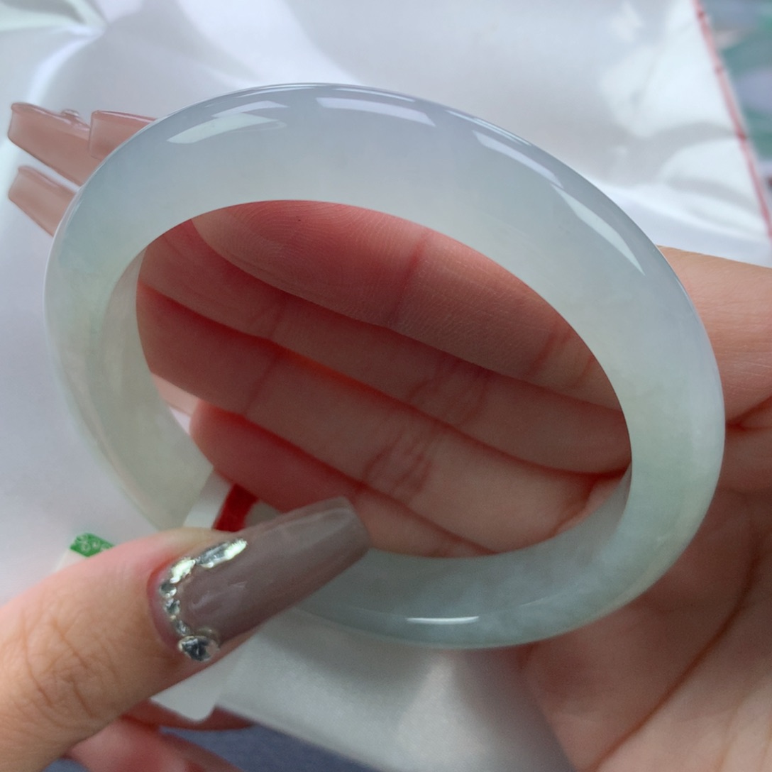 翡翠手镯未镶嵌56.8正圈