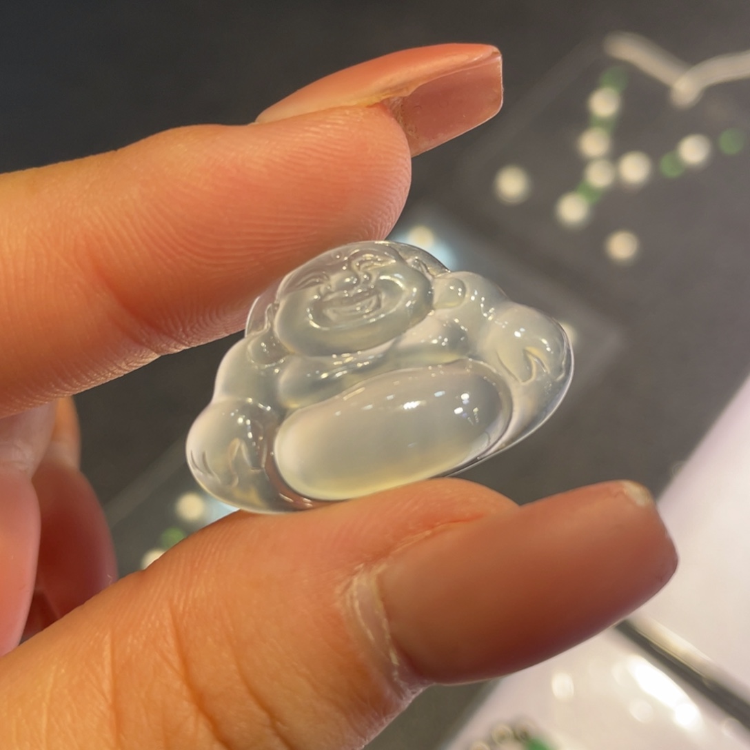 未镶嵌定制翡翠佛