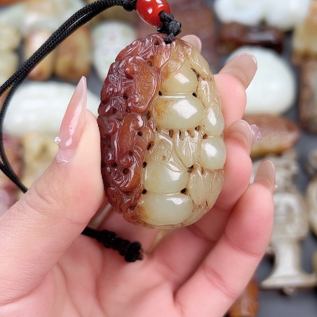 和田玉颈饰未镶嵌用****5