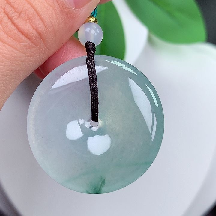 颈饰未镶嵌翡翠平安扣 33.3x6.3mm