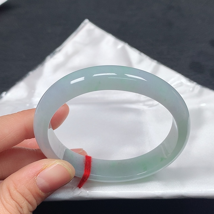 未镶嵌手镯（贵妃镯）翡翠54➕