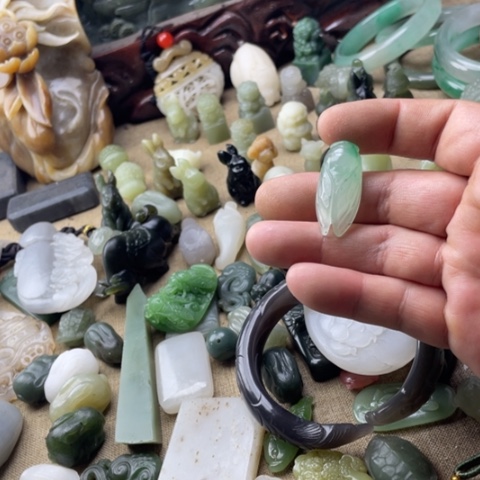 和田玉（糖玉）未镶嵌颈饰