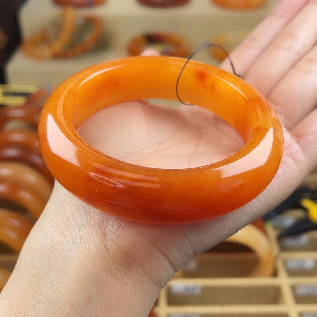 非金属无109 茄山老油料黄龙58圈口 胖胖镯