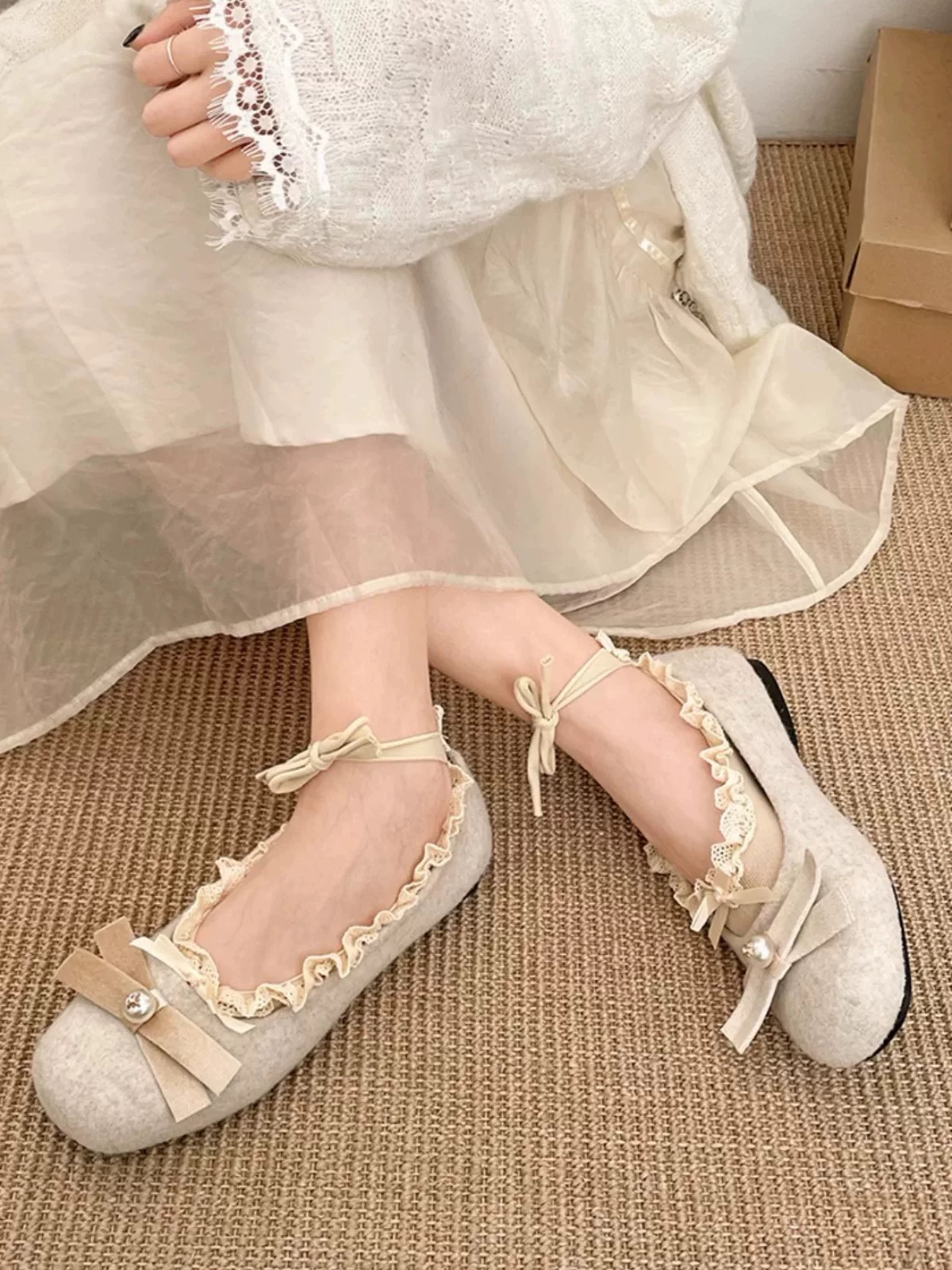 2025夏季新款芭蕾舞花边绑带船袜女百搭蝴蝶结短袜女玛丽珍芭蕾鞋