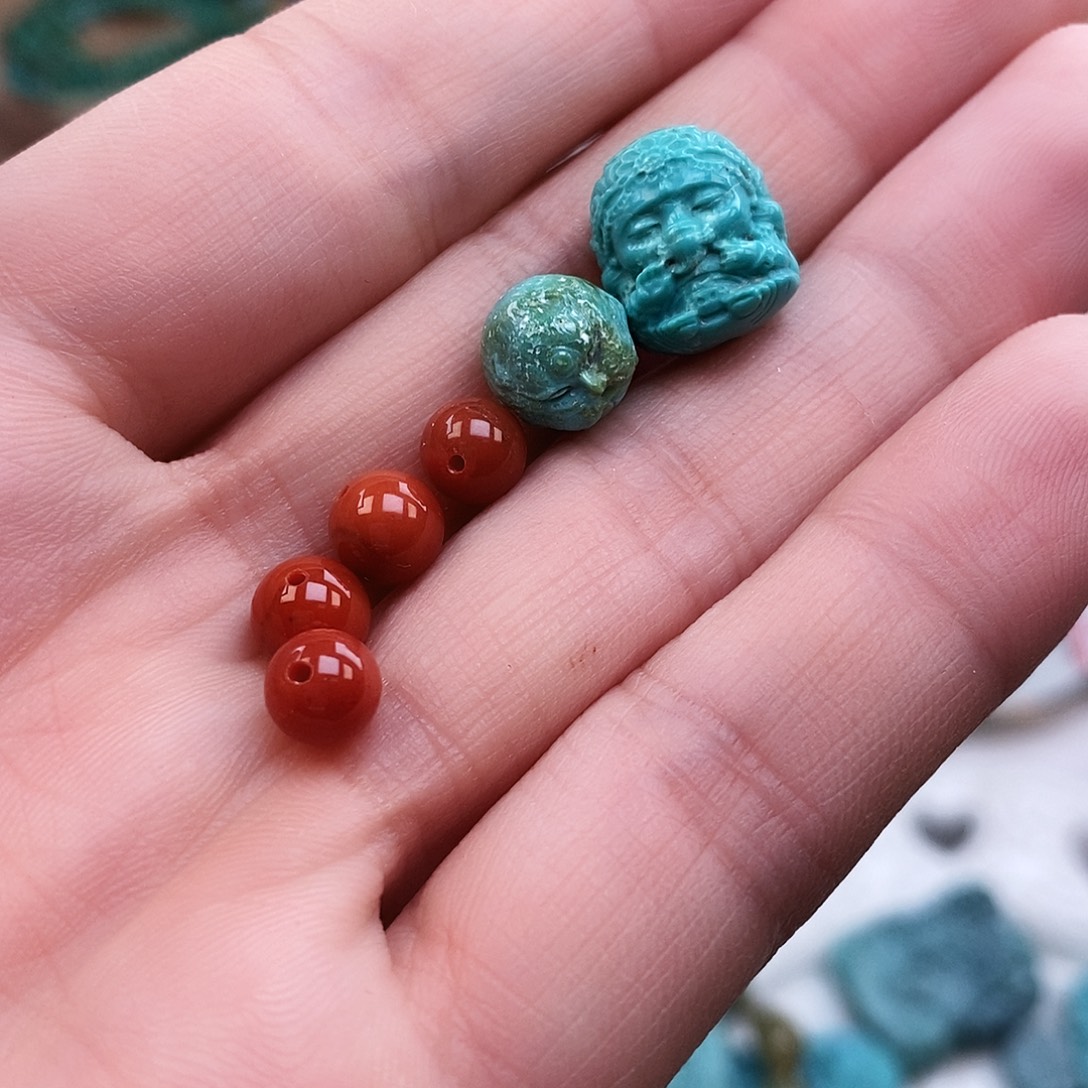 南红玛瑙未镶嵌珠宝奇石