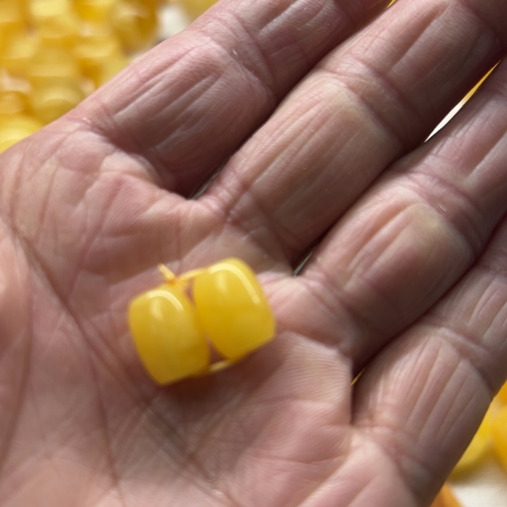 琥珀未镶嵌裸石原矿