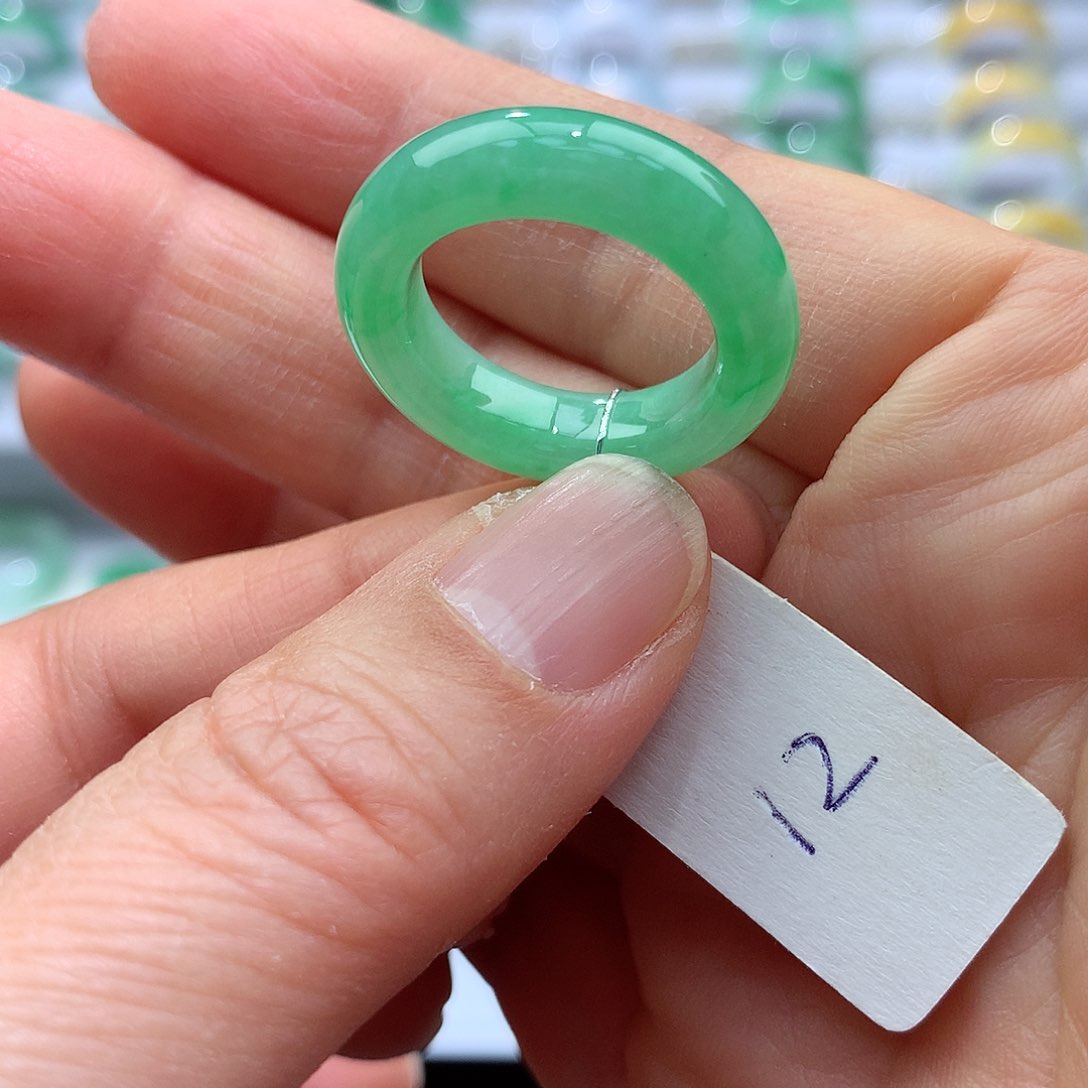 翡翠戒指未镶嵌12号