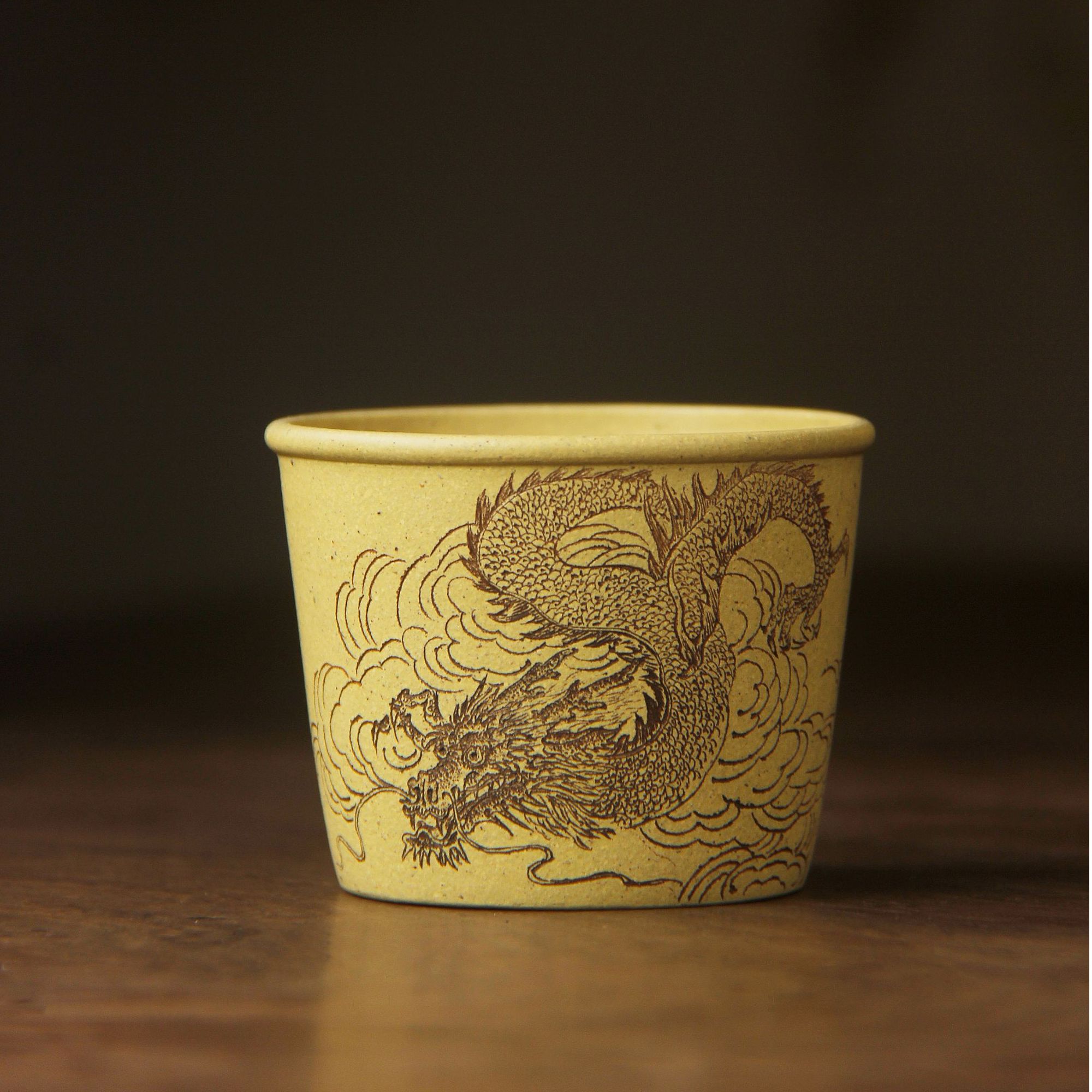 龙杯 | 马蹄杯 |陈浮生全手工紫砂杯 | 马健 刻绘 | 本绿 120cc