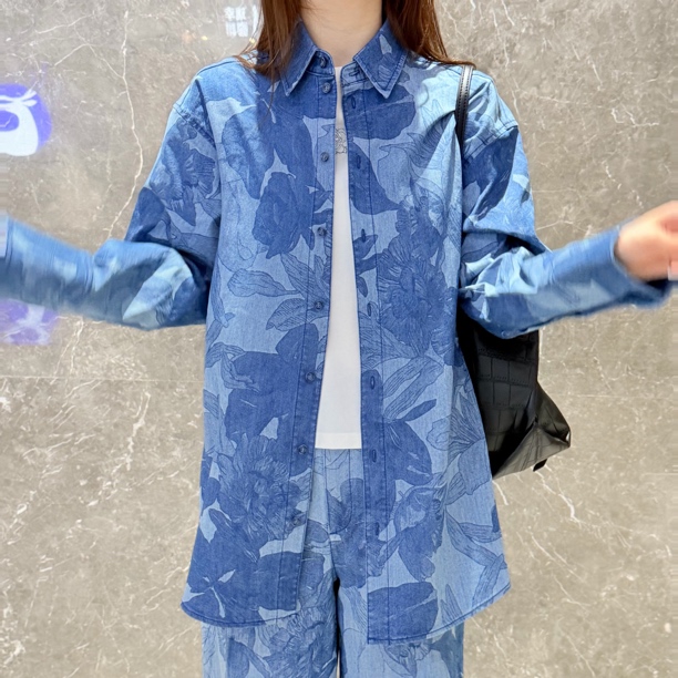 GIRDEAR/哥弟「印花牛仔」气质女款秋冬长袖牛仔衬衫翻领外套130082