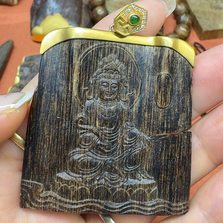 大叶紫檀（黑酸枝木类）