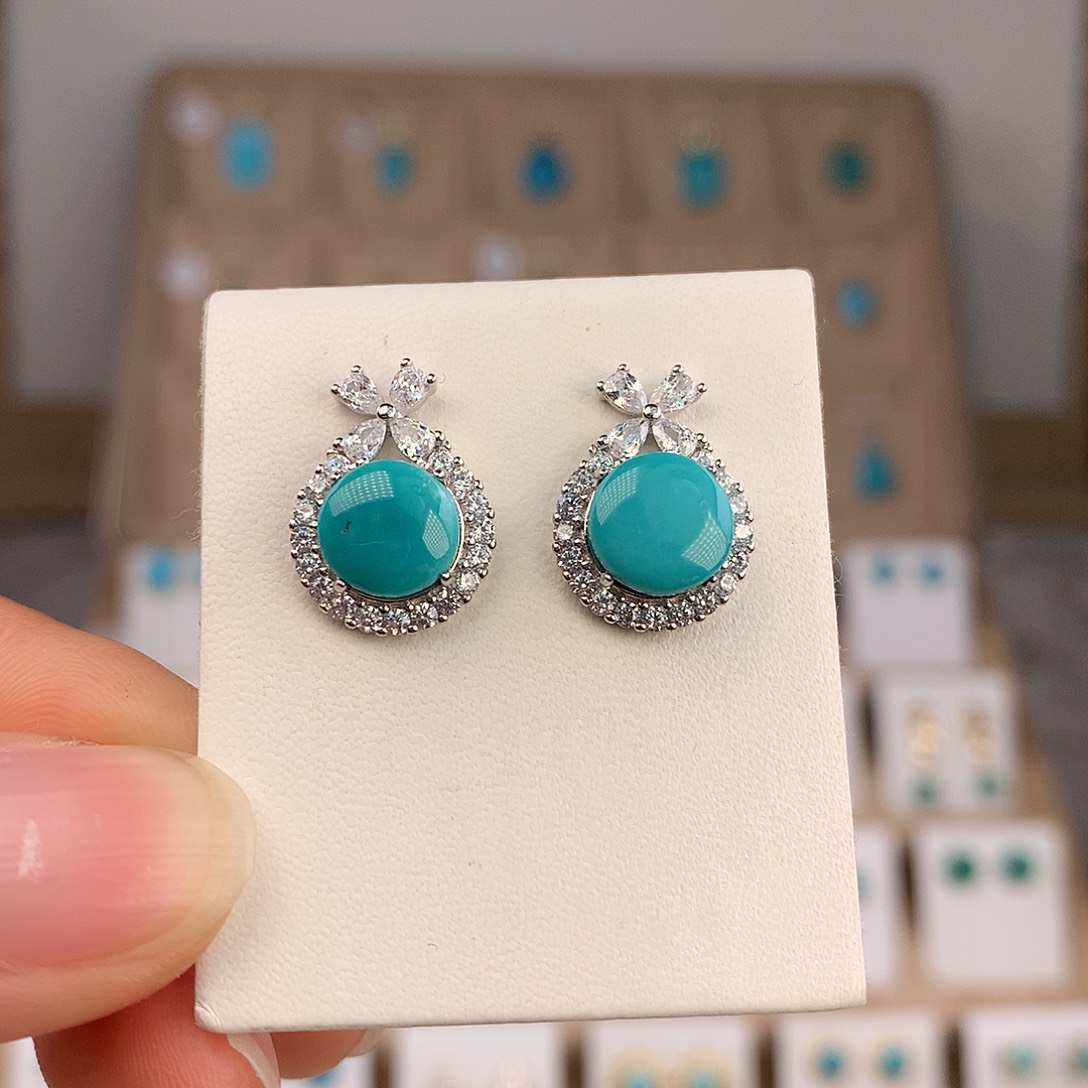 绿松石未镶嵌耳饰