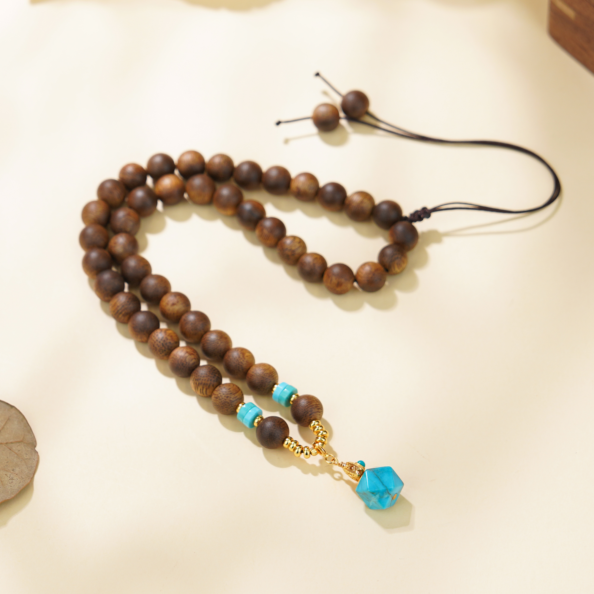 【哪吒-敖丙】九九沉黄奇楠0.8DIY绿松s925沉香手串/CX00252