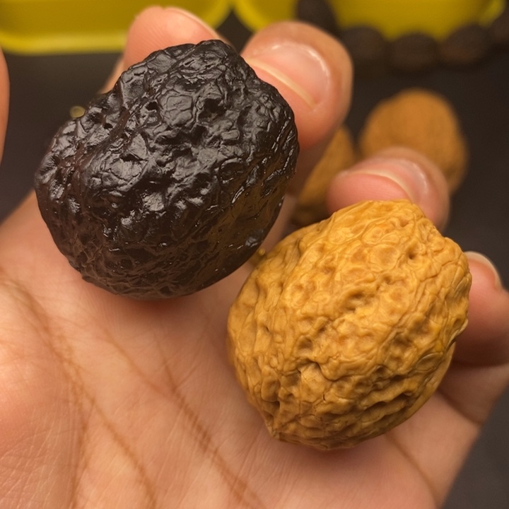 吊坠文玩核桃35尺脑纹金蟾