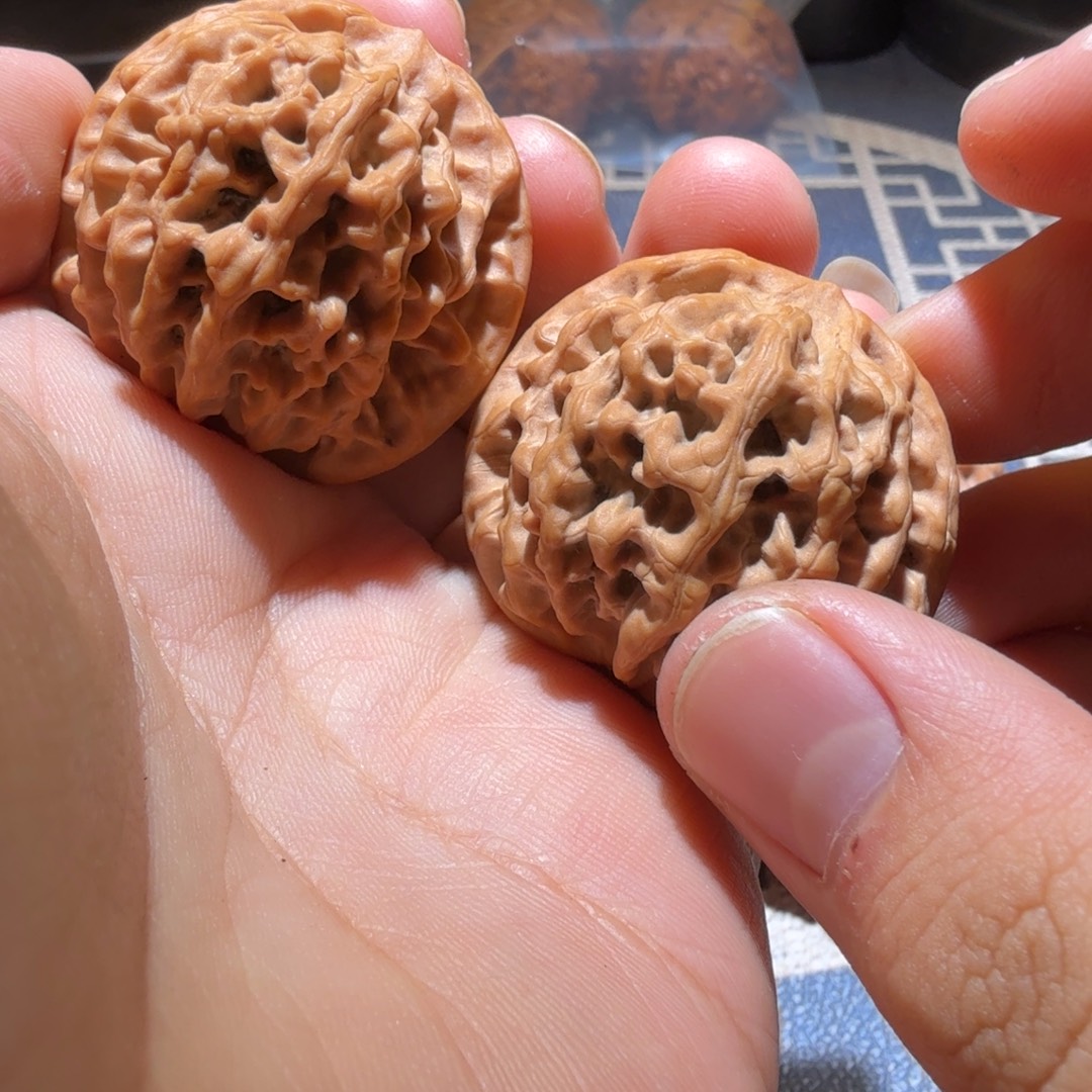 文玩核桃把件秦闷