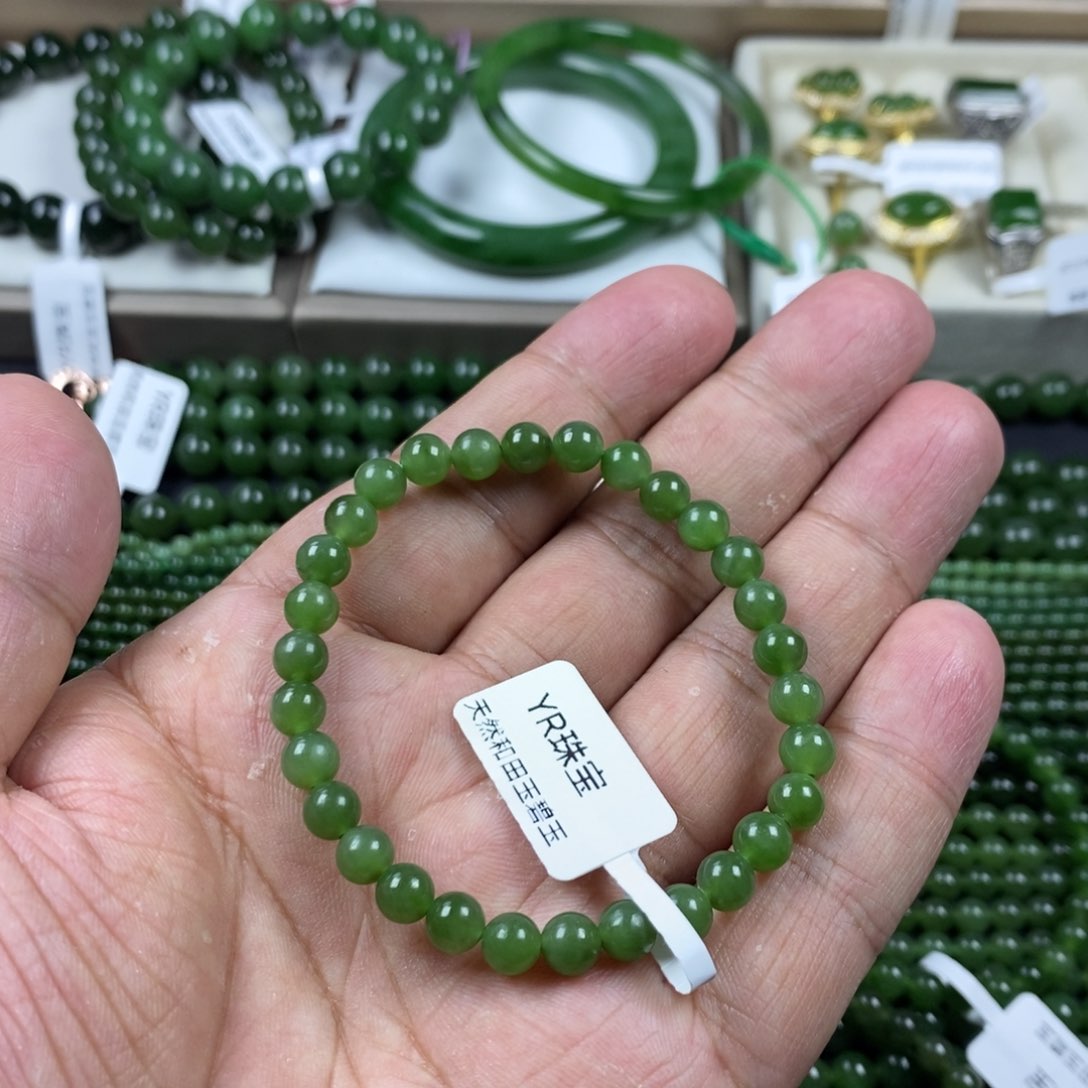 未镶嵌和田玉（碧玉）手串D****t6