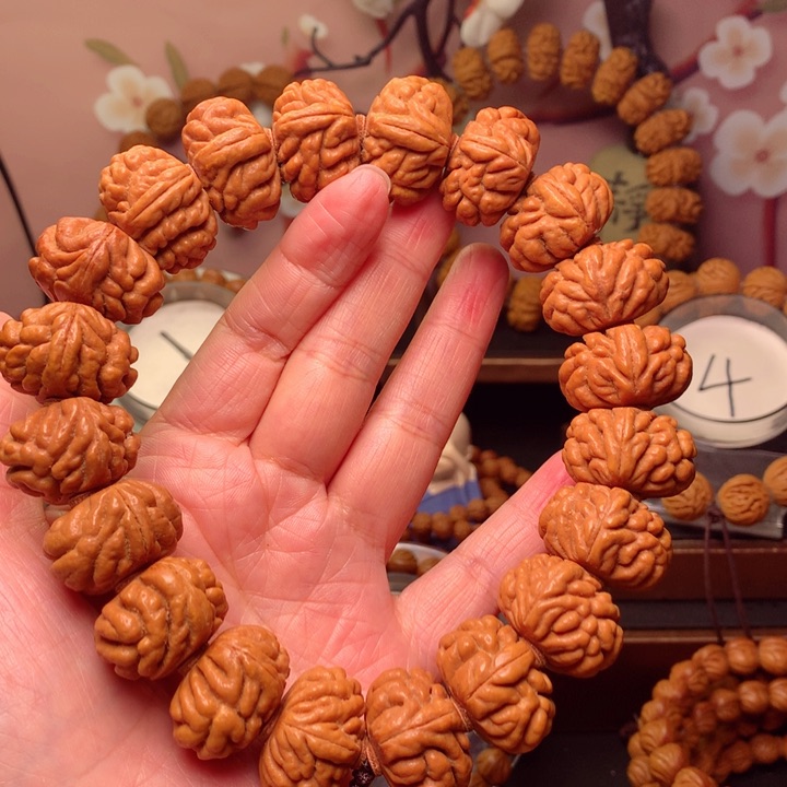 桃核手串龙纹桃核3