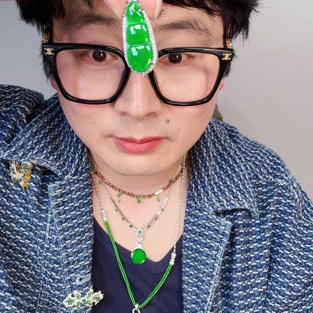 翡翠颈饰未镶嵌一个