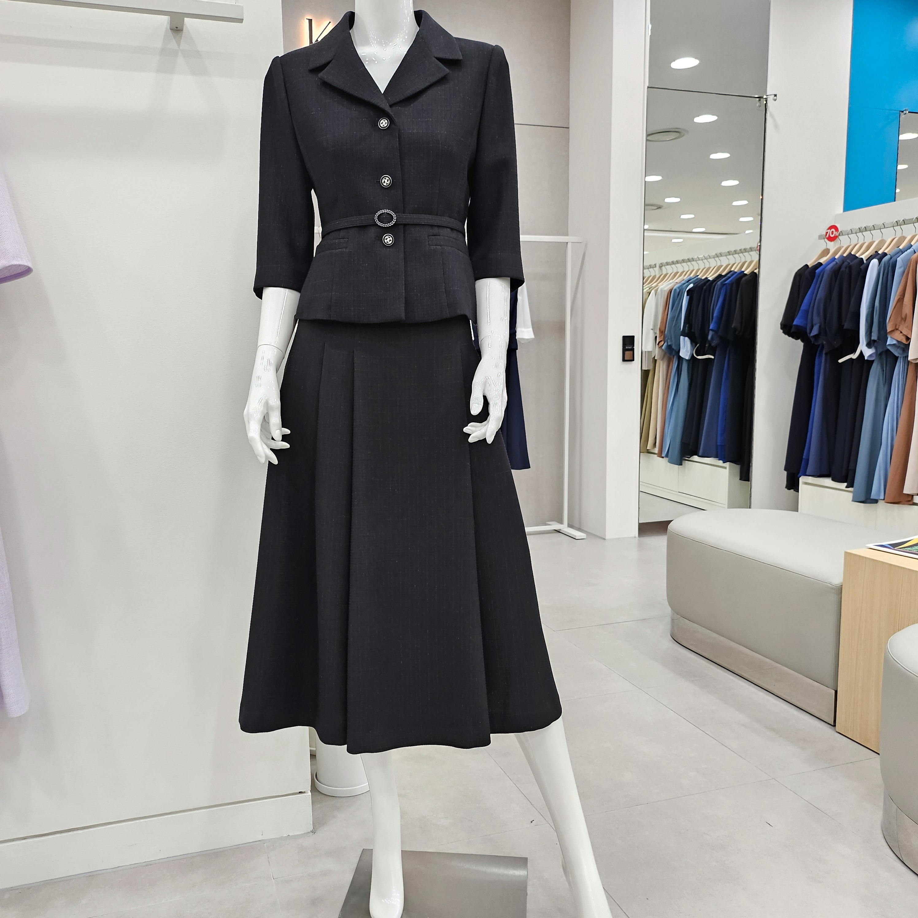 闪闪兒 KL 25款半裙复古伞摆a字高级感夏季新款时尚百搭高腰3352