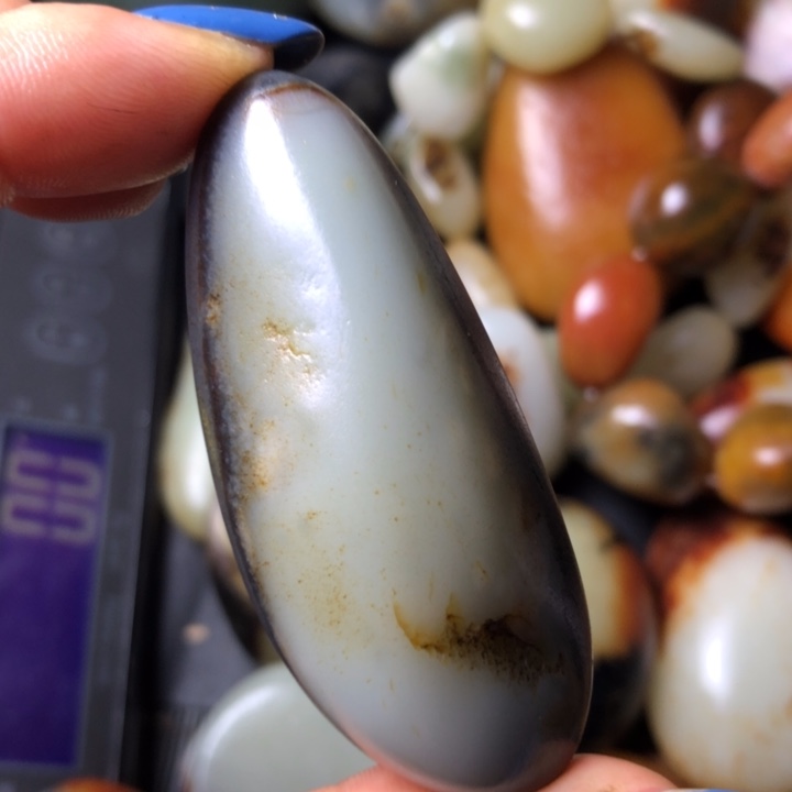 和田玉未镶嵌珠宝奇石