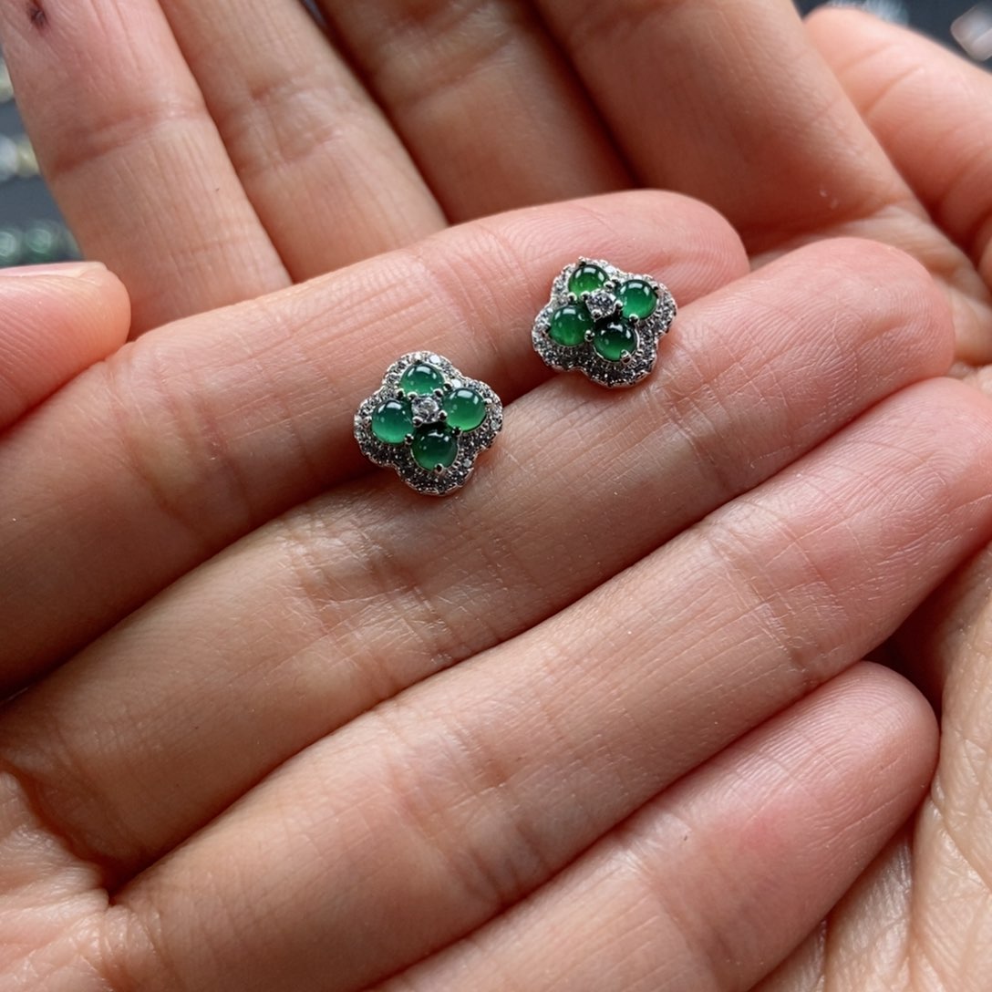 翡翠耳饰银S925镶嵌翡翠首饰