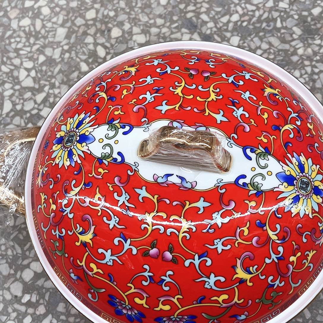 瓷大汤包1个……………..