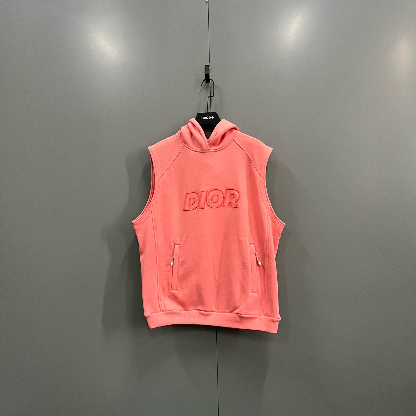 未使用 DIOR/迪奥 J25粉色刺绣logo无袖帽衫 103227