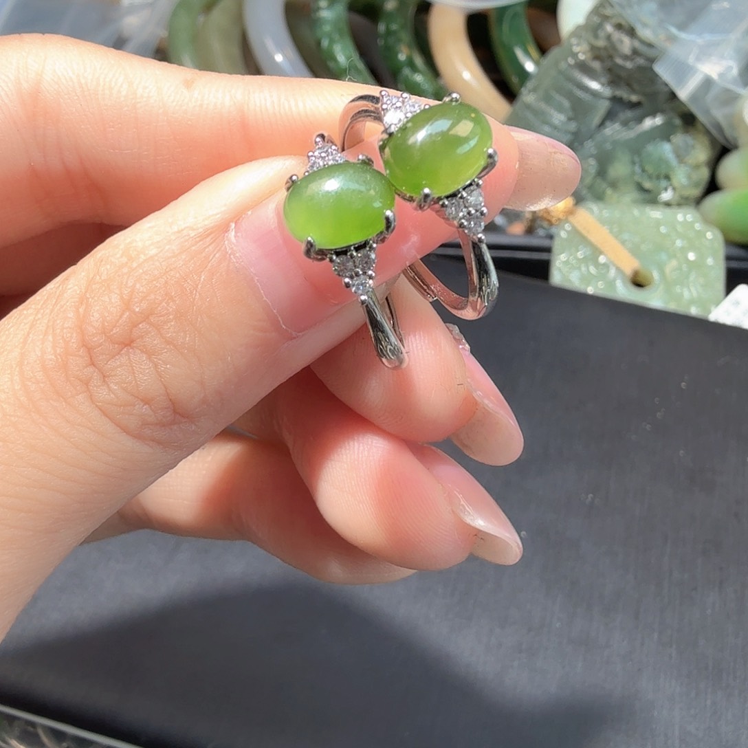 和田玉（碧玉）未镶嵌颈饰