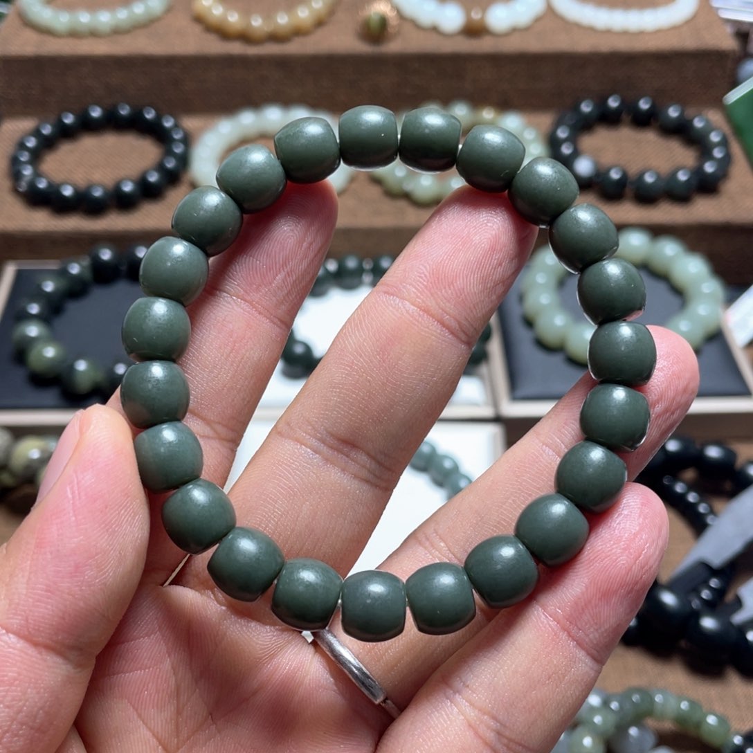 手链未镶嵌和田玉