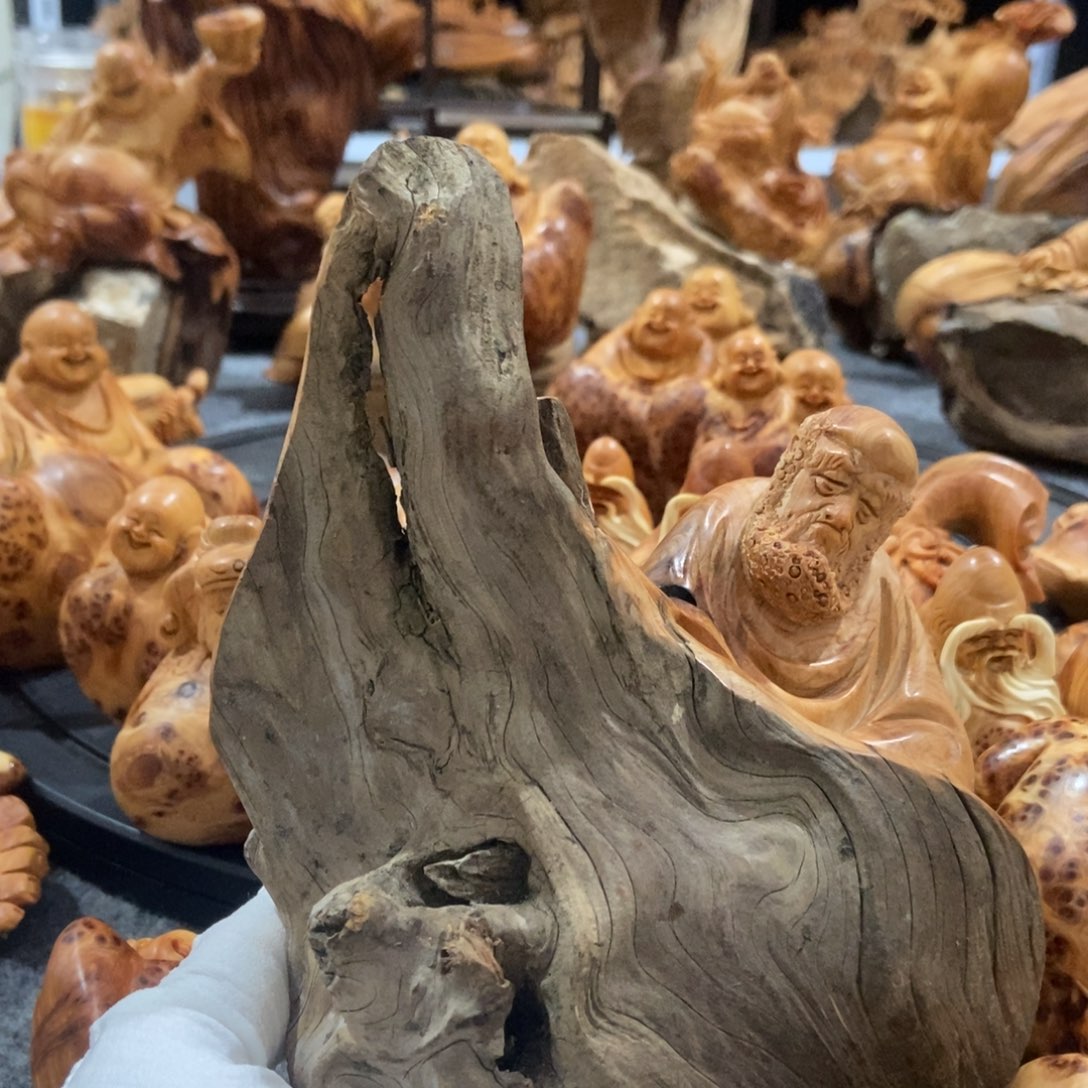 柏木（崖柏）原皮达摩