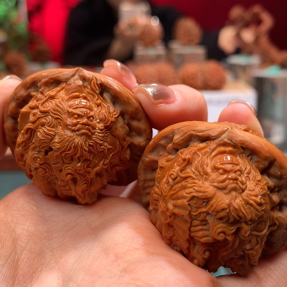 文玩核桃把件贤*?———————-